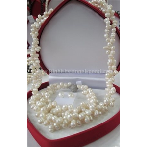 [SP04] White Stone Freshwater Pearl Set