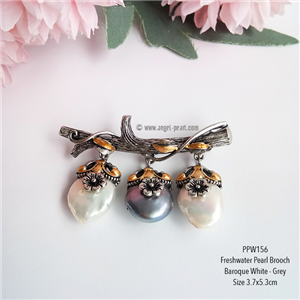 [PPW156] Genuine Freshwater Baroque Pearl Brooch