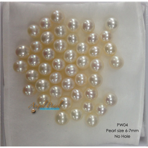 [PW04] White Freshwater Pearl 