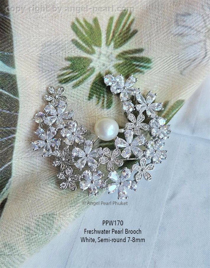 เข็มกลัดไข่มุกแท้สีขาว สวนดอกไม้สวย